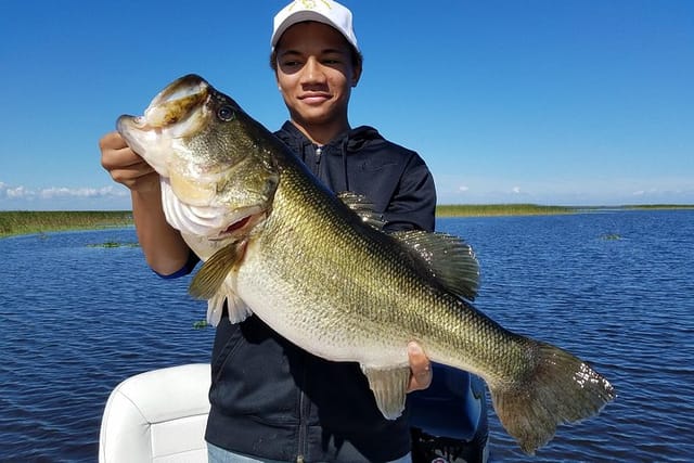 Lake Okeechobee Fishing Trips Near Palm Beach Florida - Photo 1 of 18